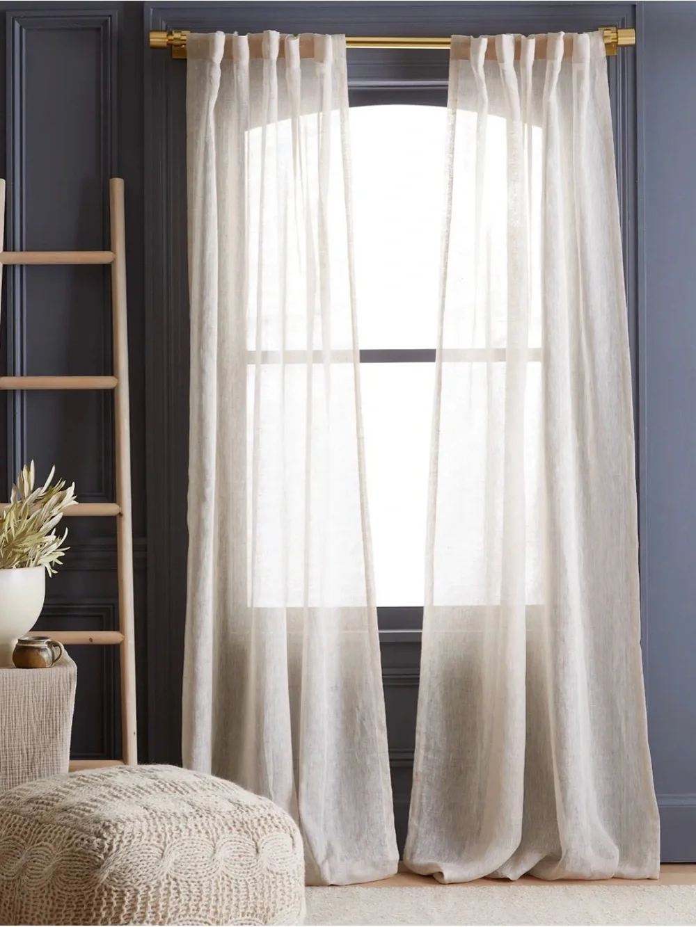 Vintage 2 sheer curtain panels 7ft x 4ft